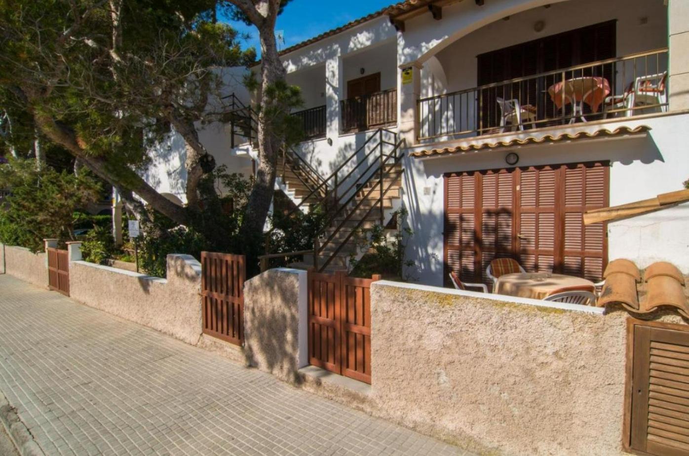 Apartamentos Mhm Кала Ратьяда Экстерьер фото