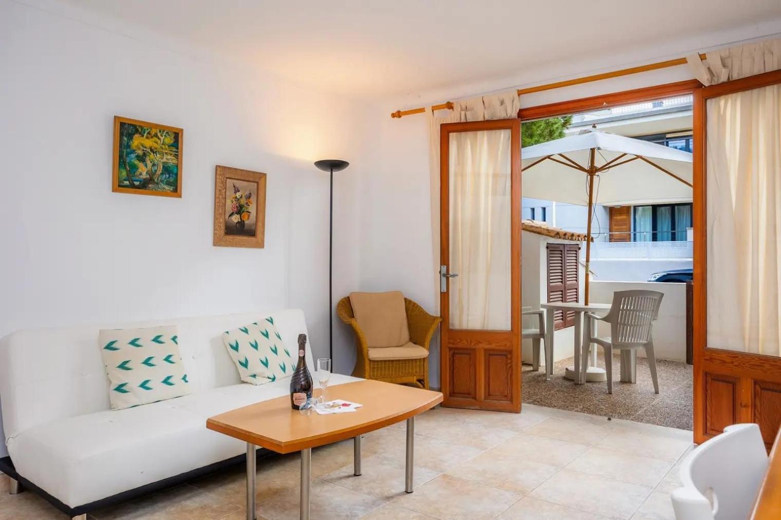 Apartamentos Mhm Кала Ратьяда Экстерьер фото