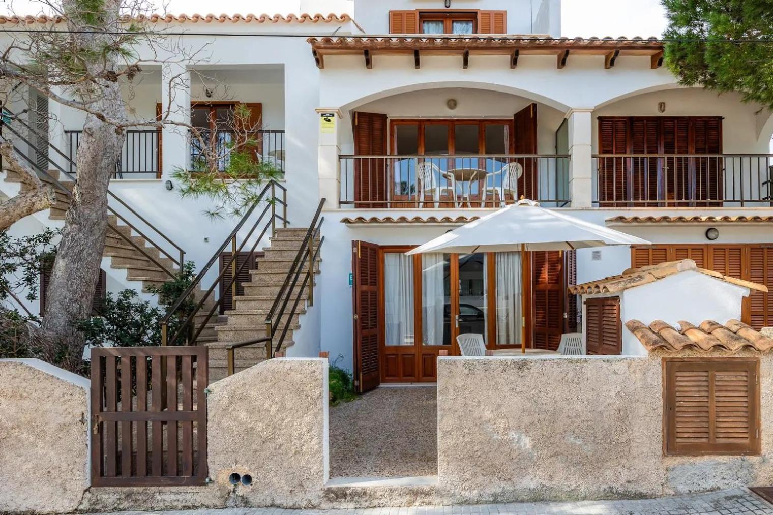 Apartamentos Mhm Кала Ратьяда Экстерьер фото